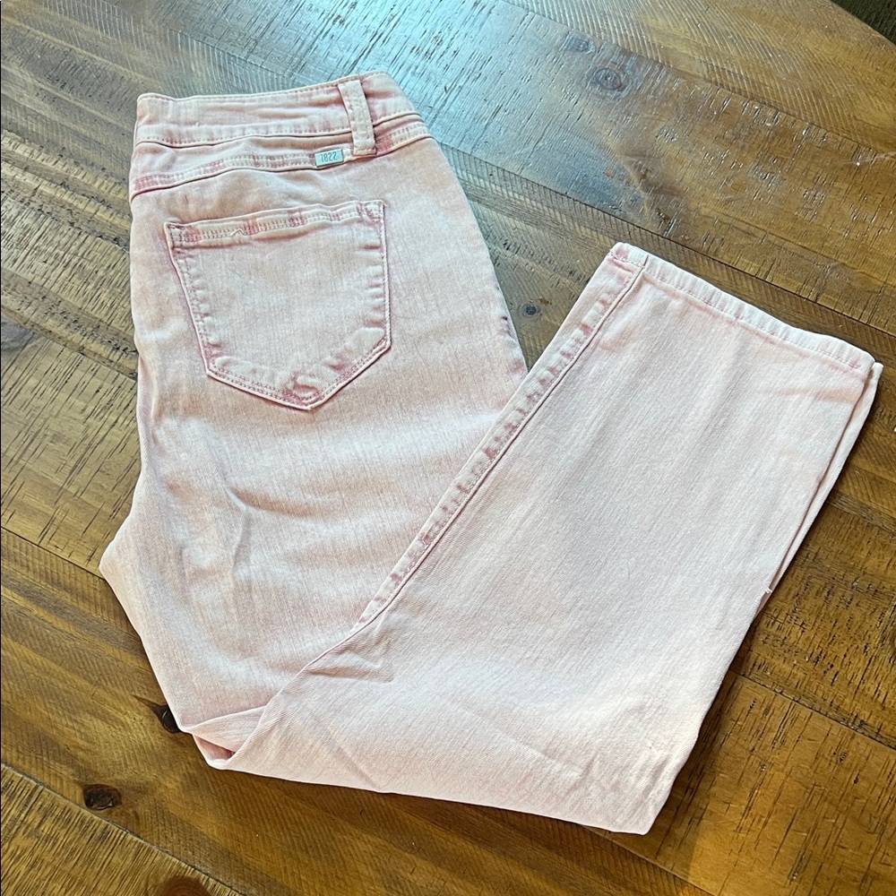 1822 Denim Women's Ankle Jeans in Soft Pink size 6/28